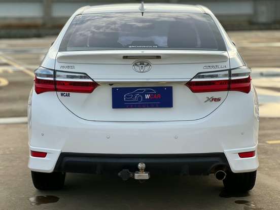 TOYOTA-COROLLA-2017