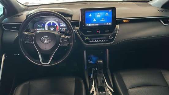 TOYOTA-COROLLA CROSS-2024