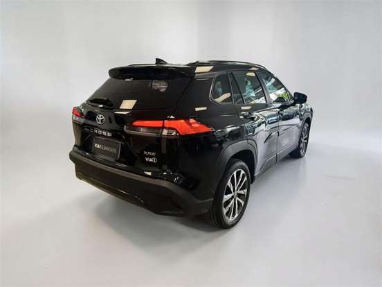 TOYOTA-COROLLA CROSS-2021