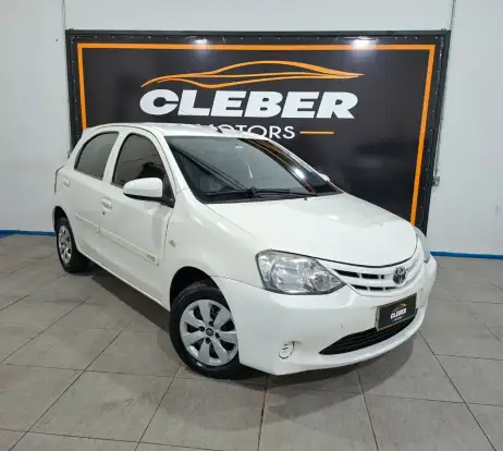 TOYOTA-ETIOS-2014