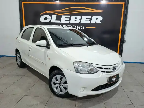 TOYOTA-ETIOS-1.3 X 16V FLEX 4P MANUAL TOYOTA-ETIOS-2014