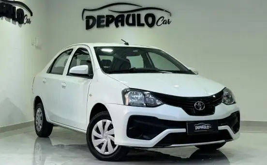 TOYOTA-ETIOS-2018