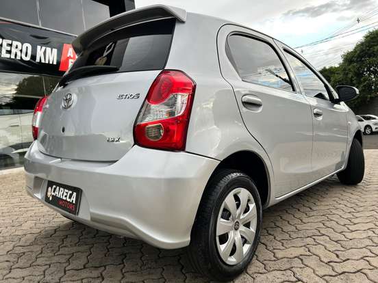 TOYOTA-ETIOS-1.3 X 16V FLEX 4P MANUAL TOYOTA-ETIOS-2017