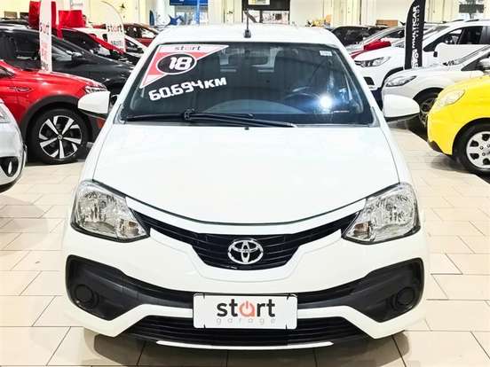 TOYOTA-ETIOS-2017