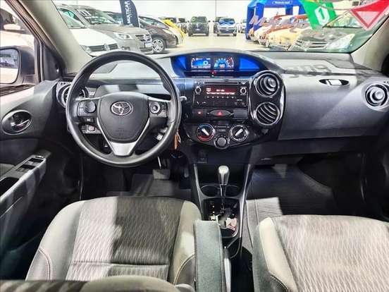 TOYOTA-ETIOS-1.5 XS 16V FLEX 4P AUTOMÁTICO TOYOTA-ETIOS-2017