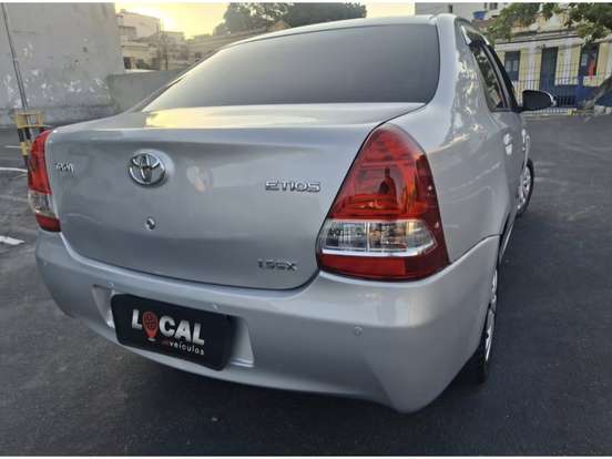 TOYOTA-ETIOS-1.5 XS SEDAN 16V FLEX 4P AUTOMÁTICO TOYOTA-ETIOS-2016