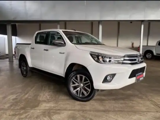 TOYOTA-HILUX-2.8 SRX 4X4 CD 16V DIESEL 4P AUTOMÁTICO TOYOTA-HILUX-2018