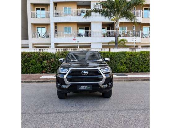TOYOTA-HILUX-2.8 D-4D TURBO DIESEL CD SRX 4X4 AUTOMÁTICO TOYOTA-HILUX-2022