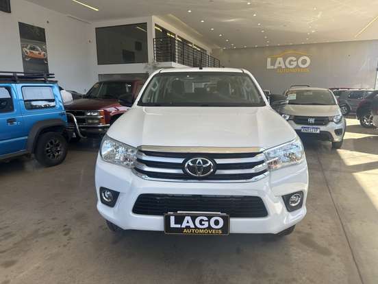 TOYOTA-HILUX-2.8 POWER PACK 4X4 CD 16V DIESEL 4P MANUAL TOYOTA-HILUX-2019