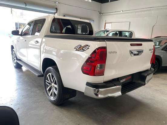 TOYOTA-HILUX-2.8 SRV 4X4 CD 16V DIESEL 4P AUTOMÁTICO TOYOTA-HILUX-2020