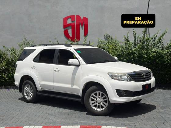 TOYOTA HILUX SW4 2.7 SR 4X2 16V FLEX 4P AUTOMÁTICO