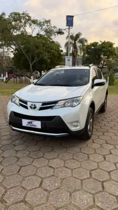 TOYOTA-RAV4-2015