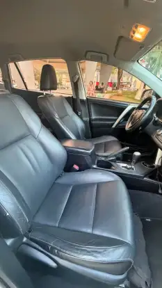 TOYOTA-RAV4-2015