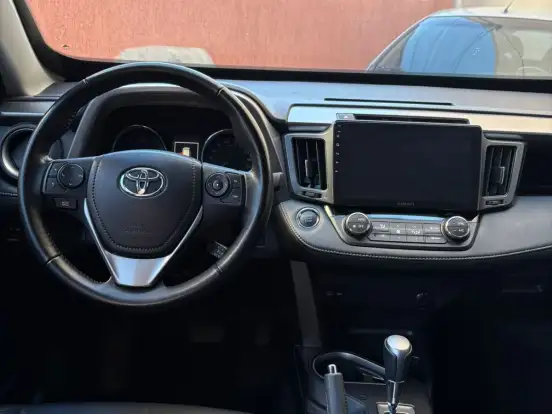 TOYOTA-RAV4-2.0 TOP 4X2 16V GASOLINA 4P AUTOMÁTICO TOYOTA-RAV4-2018