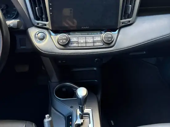 TOYOTA-RAV4-2.0 TOP 4X2 16V GASOLINA 4P AUTOMÁTICO TOYOTA-RAV4-2018