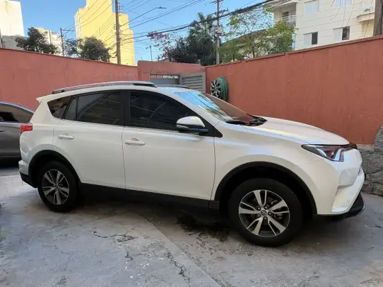 TOYOTA-RAV4-2.0 TOP 4X2 16V GASOLINA 4P AUTOMÁTICO TOYOTA-RAV4-2018
