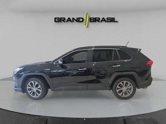 TOYOTA-RAV4-2024