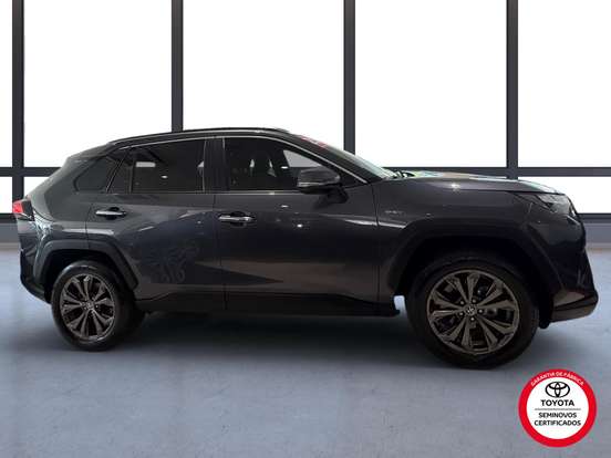 TOYOTA-RAV4-2025