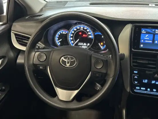 TOYOTA-YARIS-1.5 16V FLEX SEDAN XL PLUS CONNECT MULTIDRIVE TOYOTA-YARIS-2021