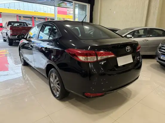 TOYOTA-YARIS-1.5 16V FLEX SEDAN XL PLUS CONNECT MULTIDRIVE TOYOTA-YARIS-2021