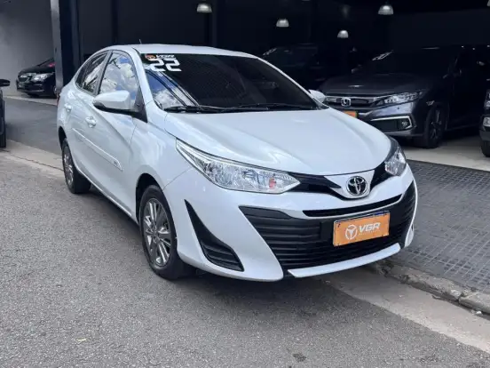 TOYOTA-YARIS-1.5 16V FLEX SEDAN XS CONNECT MULTIDRIVE TOYOTA-YARIS-2021