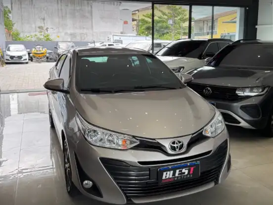 TOYOTA-YARIS-1.5 16V FLEX SEDAN XS MULTIDRIVE TOYOTA-YARIS-2018