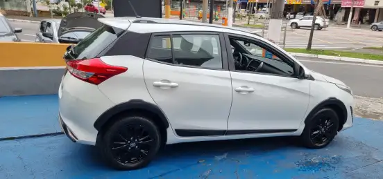 TOYOTA-YARIS-1.5 16V FLEX X WAY MULTIDRIVE TOYOTA-YARIS-2019