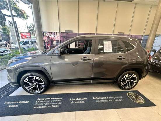 TOYOTA-YARIS CROSS-2026
