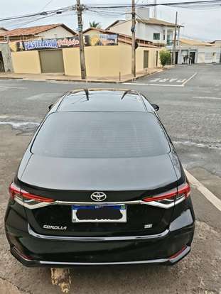 TOYOTA-COROLLA-2021