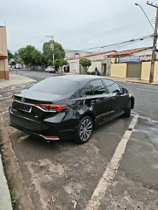 TOYOTA-COROLLA-2021