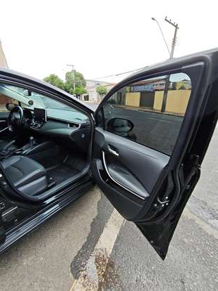 TOYOTA-COROLLA-2021