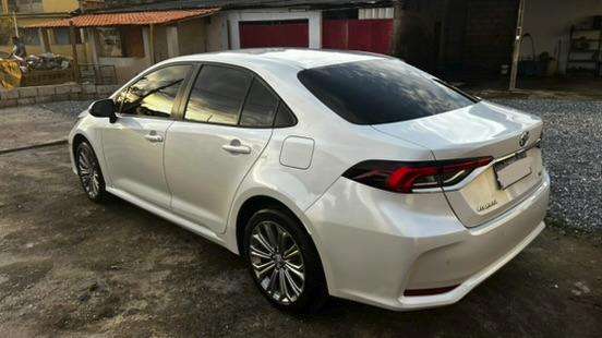 TOYOTA-COROLLA-2023