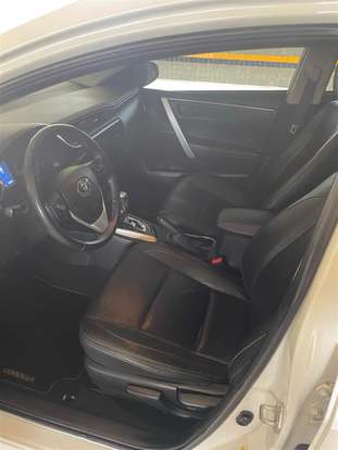 TOYOTA-COROLLA-2018