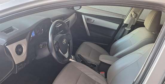 TOYOTA-COROLLA-2017