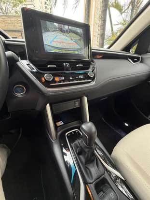 TOYOTA-COROLLA CROSS-2024