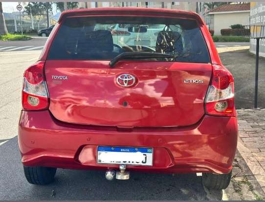 TOYOTA-ETIOS-2016
