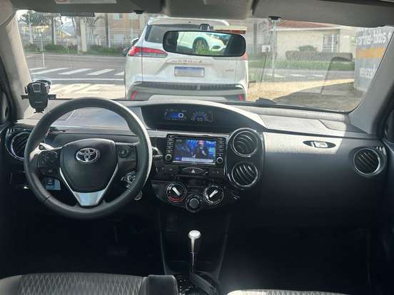 TOYOTA-ETIOS-1.5 READY 16V FLEX 4P AUTOMÁTICO TOYOTA-ETIOS-2016
