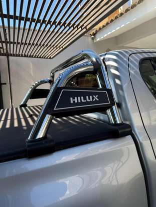 TOYOTA-HILUX-2.7 SRV 4X2 CD 16V FLEX 4P AUTOMÁTICO TOYOTA-HILUX-2017