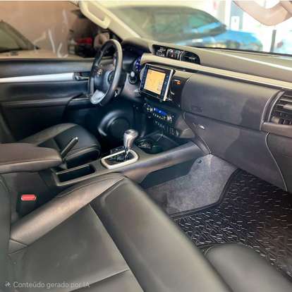 TOYOTA-HILUX-2.8 SRX 4X4 CD 16V DIESEL 4P AUTOMÁTICO TOYOTA-HILUX-2017