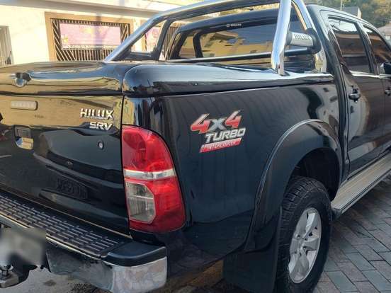 TOYOTA-HILUX-3.0 SRV 4X4 CD 16V TURBO INTERCOOLER DIESEL 4P AUTOMÁTICO TOYOTA-HILUX-2014