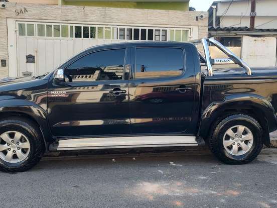TOYOTA-HILUX-3.0 SRV 4X4 CD 16V TURBO INTERCOOLER DIESEL 4P AUTOMÁTICO TOYOTA-HILUX-2014