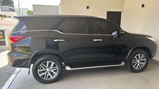 TOYOTA-HILUX SW4-2.8 SRX 4X4 16V TURBO INTERCOOLER DIESEL 4P AUTOMÁTICO TOYOTA-HILUX SW4-2018