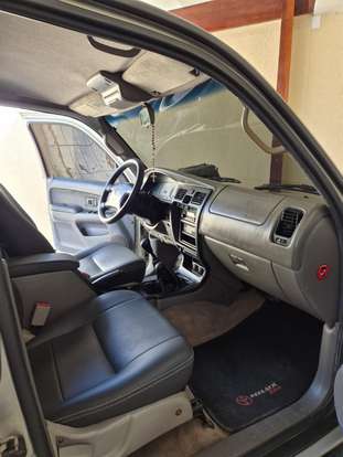 TOYOTA-HILUX SW4-3.0 4X4 8V TURBO DIESEL 4P MANUAL TOYOTA-HILUX SW4-2001