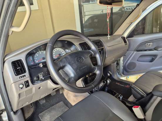 TOYOTA-HILUX SW4-3.0 4X4 8V TURBO DIESEL 4P MANUAL TOYOTA-HILUX SW4-2001
