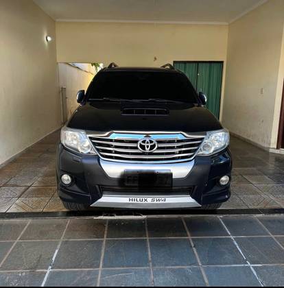 TOYOTA HILUX SW4 3.0 SRV 4X4 16V TURBO INTERCOOLER DIESEL 4P AUTOMÁTICO