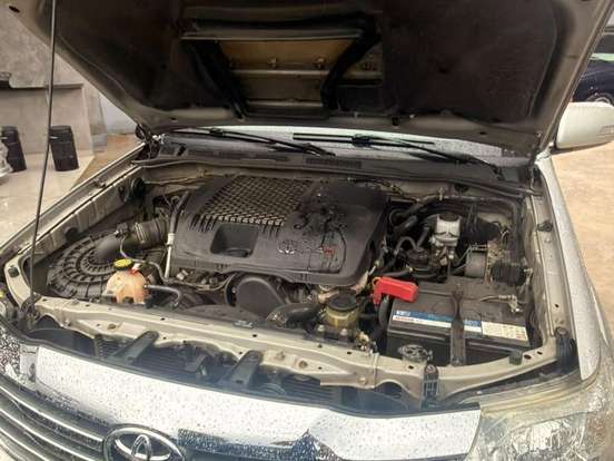TOYOTA-HILUX SW4-3.0 SRV 4X4 7 LUGARES 16V TURBO INTERCOOLER DIESEL 4P AUTOMÁTICO TOYOTA-HILUX SW4-2013