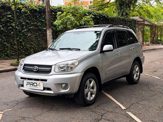 TOYOTA-RAV4-2.0 4X4 16V GASOLINA 4P AUTOMÁTICO TOYOTA-RAV4-2004