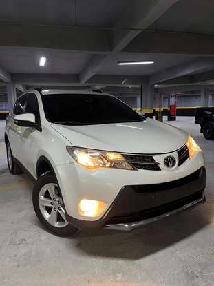 TOYOTA-RAV4-2.0 4X4 16V GASOLINA 4P AUTOMÁTICO TOYOTA-RAV4-2013