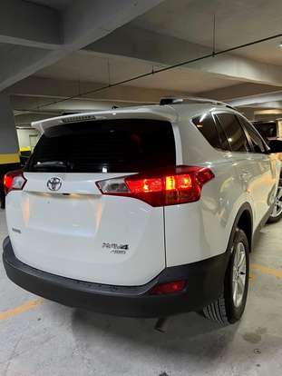 TOYOTA-RAV4-2013