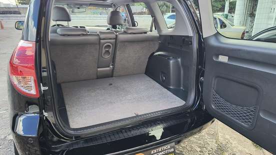 TOYOTA-RAV4-2006